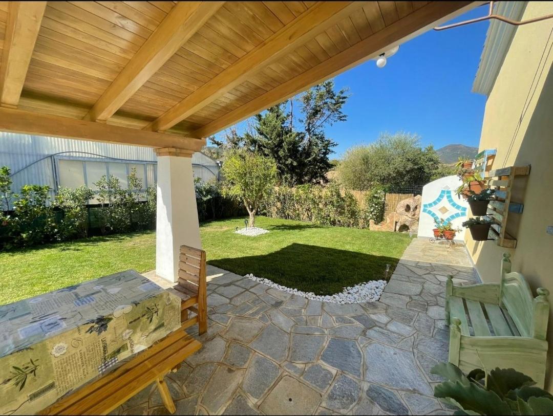 Il Casale Villa Budoni Exterior foto